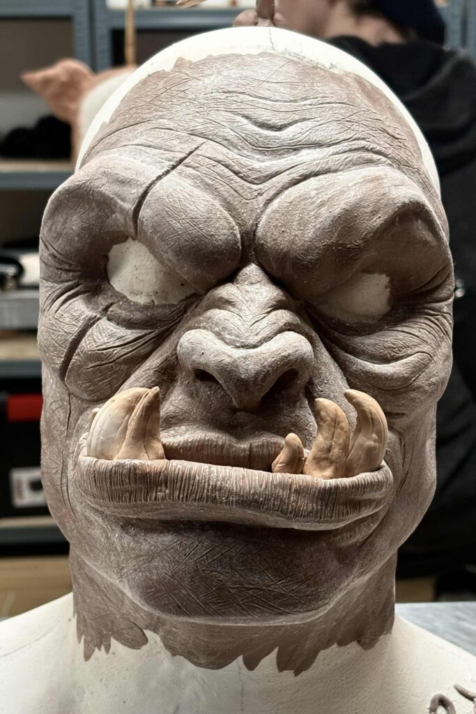Sculpture d'orc en chavant - Morphorium SFX Sculpture d'un visage d'orc en chavant - Morphorium SFX